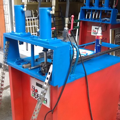 方管圓管沖孔機 方管圓管沖孔機