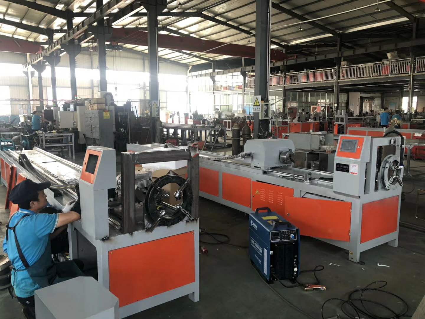 等離子切割機(jī) 等離子切割機(jī)